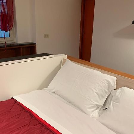 Chiostro Di Santa Chiara Bed & Breakfast เนเปิลส์ ภายนอก รูปภาพ