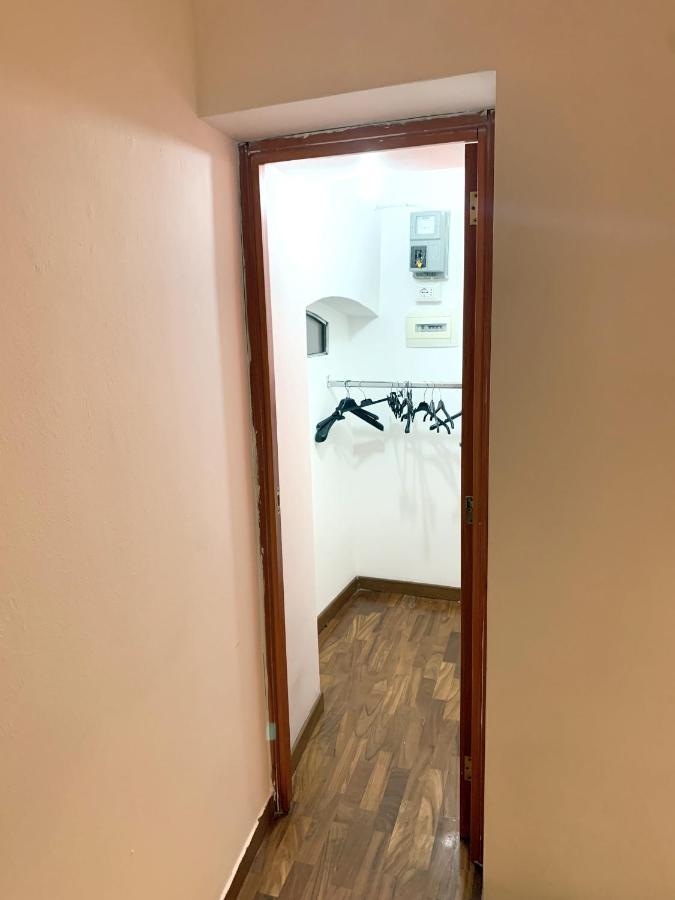 Chiostro Di Santa Chiara Bed & Breakfast เนเปิลส์ ภายนอก รูปภาพ